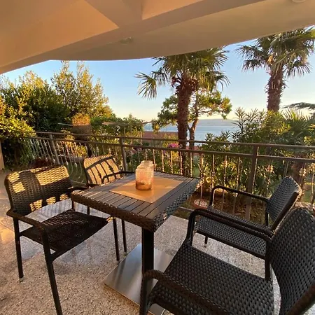 Apartments La Mer Novi Vinodolski Exterior photo