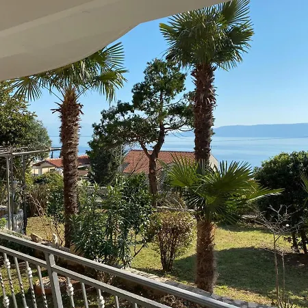 Apartments La Mer Novi Vinodolski Exterior photo